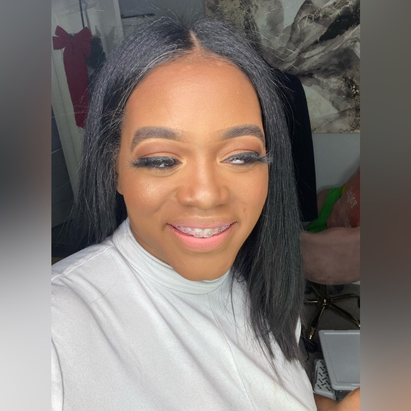 Meet your Posher, Jewel - Picture 7 of 15